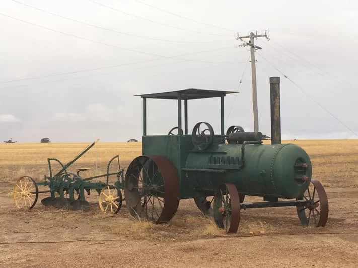 Brookton old tractor